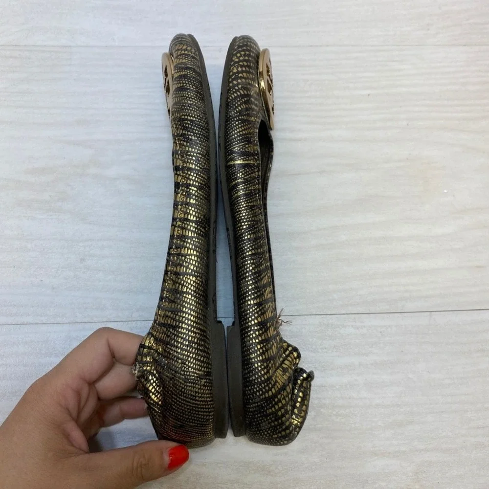 Flaw Tory Burch‎ Reva Ballet Flats Gold Metallic Snakeskin Logo Medallion 8.5M